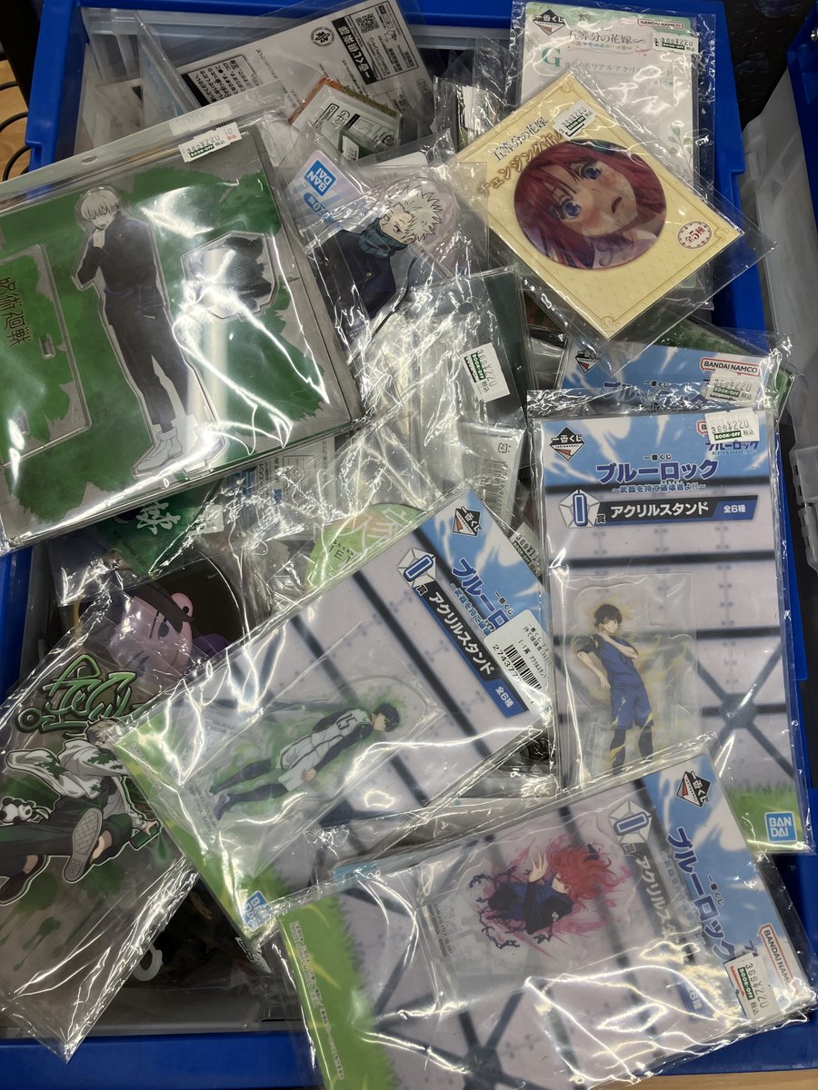 本*様 7.40 ▲ アニメ キャラクターグッズ 大量まとめ売り アニメグッズ大量値下げしました - Search / X