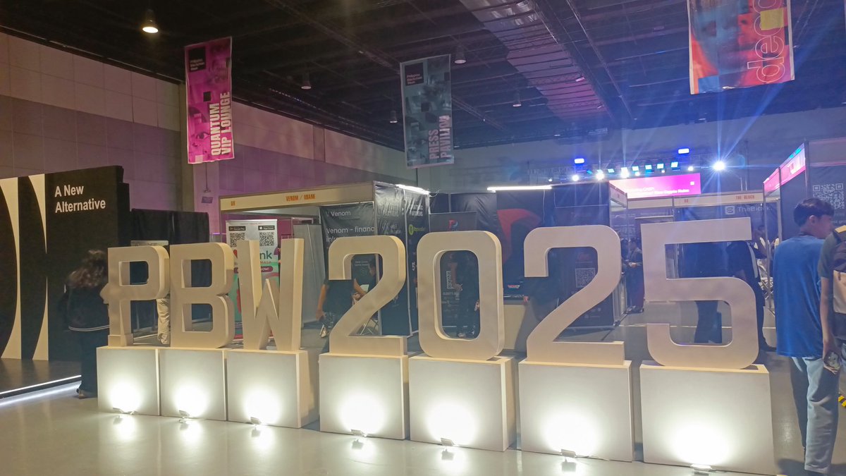 Jheyem UwU tweet media