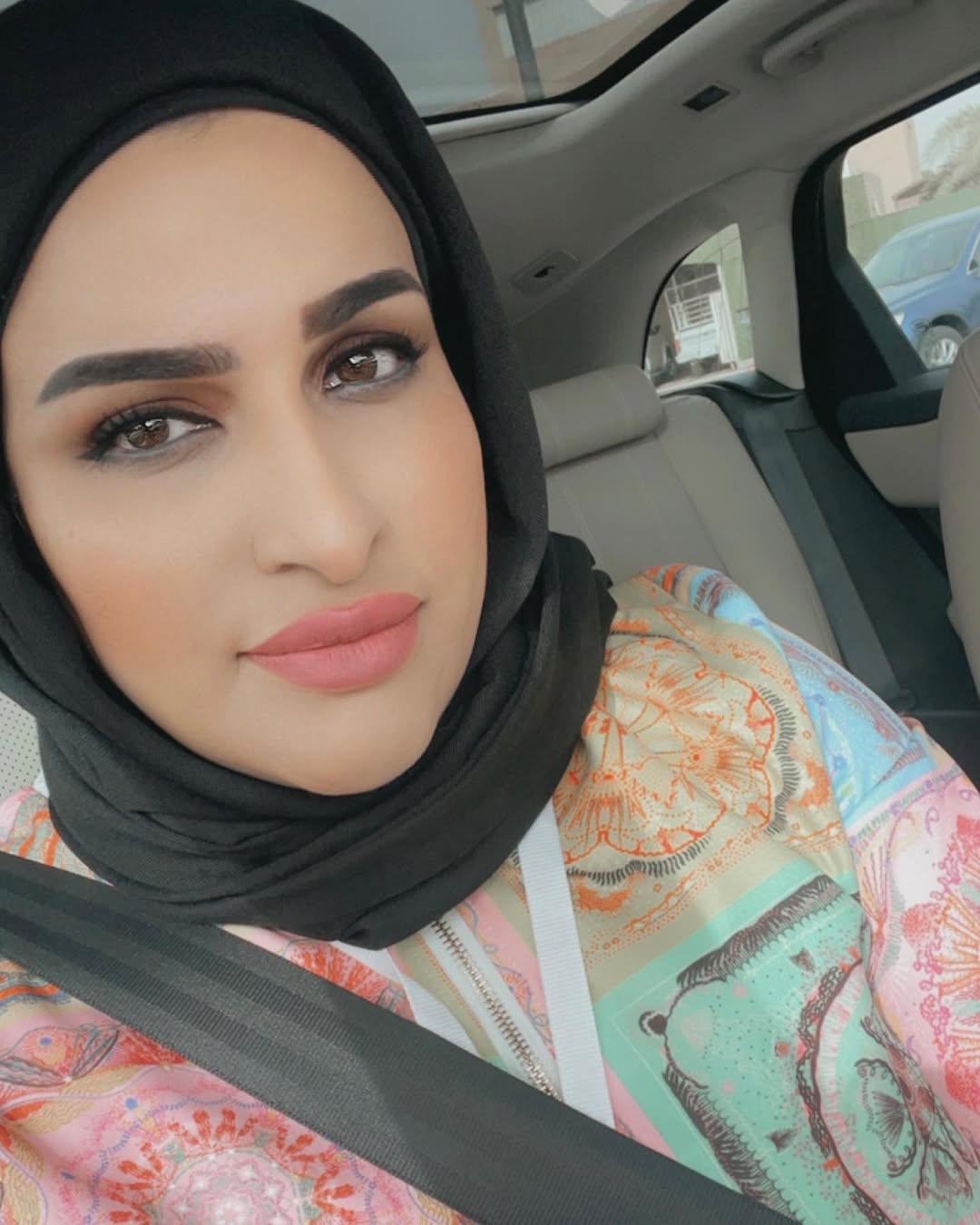 الناشط التربوي أ.مناير الحمادي: توصية للجميع لا تنضم لأي قروب على مواقع التواصل الاجتماعي يدعي ( كذباً ) أنه عنده نسخة من الاختبار.. * ظاهرة تسريب الاختبارات أصبحت جزء من #الماضي 