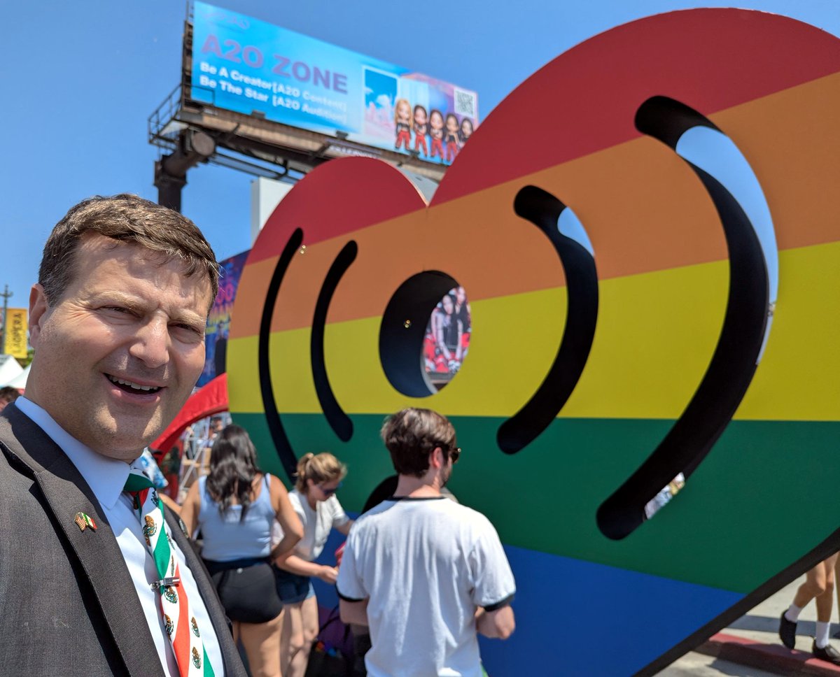 Keith Cascio (@keithcascio4ca) on Twitter photo We visited π» @PrideRadio <a href="/iHeartRadio/">iHeartRadio</a> <a href="/iHeartMedia/">iHeartMedia</a>
β€οΈπ§‘πππππ©·β€οΈ We visited π» @PrideRadio <a href="/iHeartRadio/">iHeartRadio</a> <a href="/iHeartMedia/">iHeartMedia</a>
β€οΈπ§‘πππππ©·β€οΈ