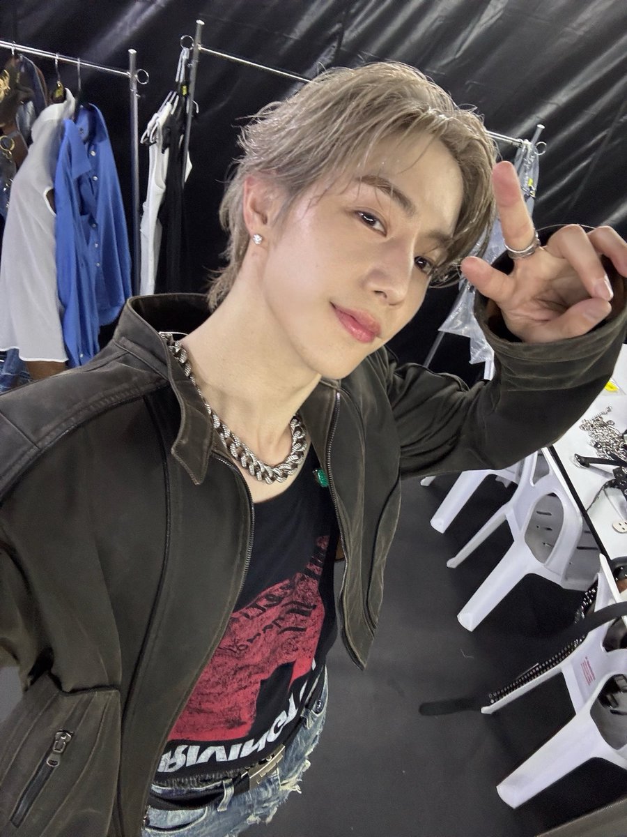 Mark Tuan tweet media