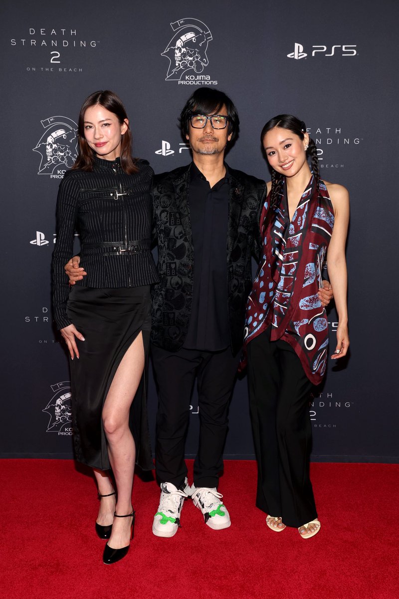 HIDEO_KOJIMA_EN's tweet image. With Lauren Tsai and Shioli Kutsuna.