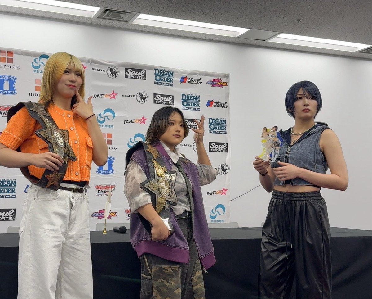 あれだけ毎日会ってたなつみと5月31日の10周年大会終わってから一度も会ってないんすよ。
アクリルスタンドとしか会ってない。

久しぶりの再会は2週間ぶりの14日の沼津。
会えてないフラストレーションが溜まってるうちらは強いな

#STARDOM  #なつあんどさおりー