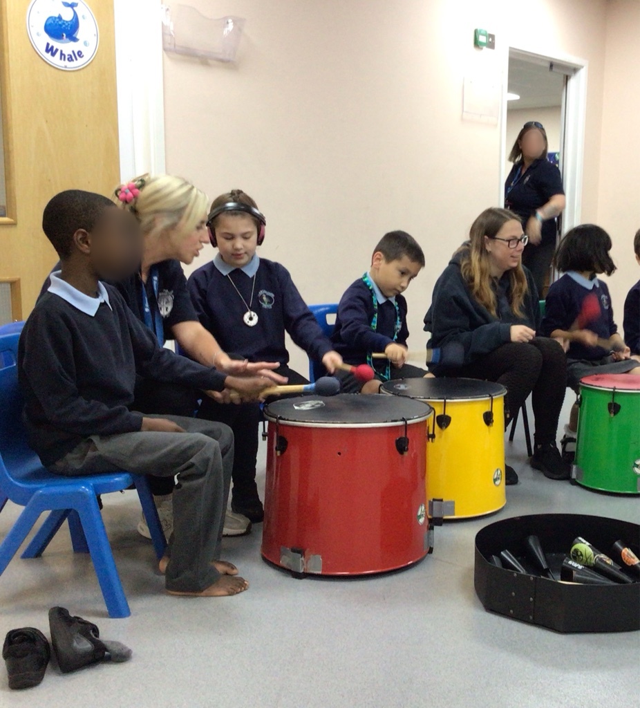 As part of our engage event for our topic 'Carnival' the children participated in a workshop with Ollie from Beat Goes On. Who planned a fantastic samba drumming and dance workshop.

Such fun had by all! 🥁🪇

A pupil from Jellyfish Class quoted "We were learning and having fun"