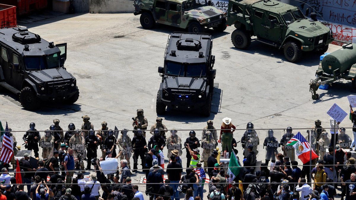 Hoa Kỳ: Trump quyết chiến với California rfi.my/BkXC.x