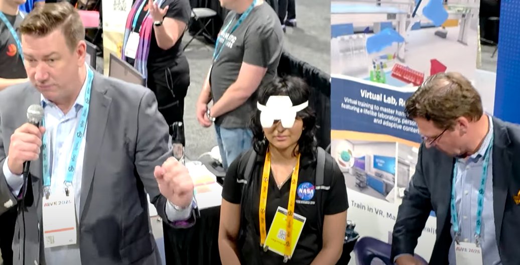 mogorago's tweet image. Kopin NeuralDisplay™：アイ・トラッキングを内蔵し、AIによる映像最適化を実現した双方向型Micro-OLEDディスプレイ。外部カメラは一切不要。
AR/VRに最適 — 近い将来、Valve Deckard、Quest 4、Pico 5に搭載されるかも？
#VR #AR #MicroOLED #EyeTracking #ValveDeckard