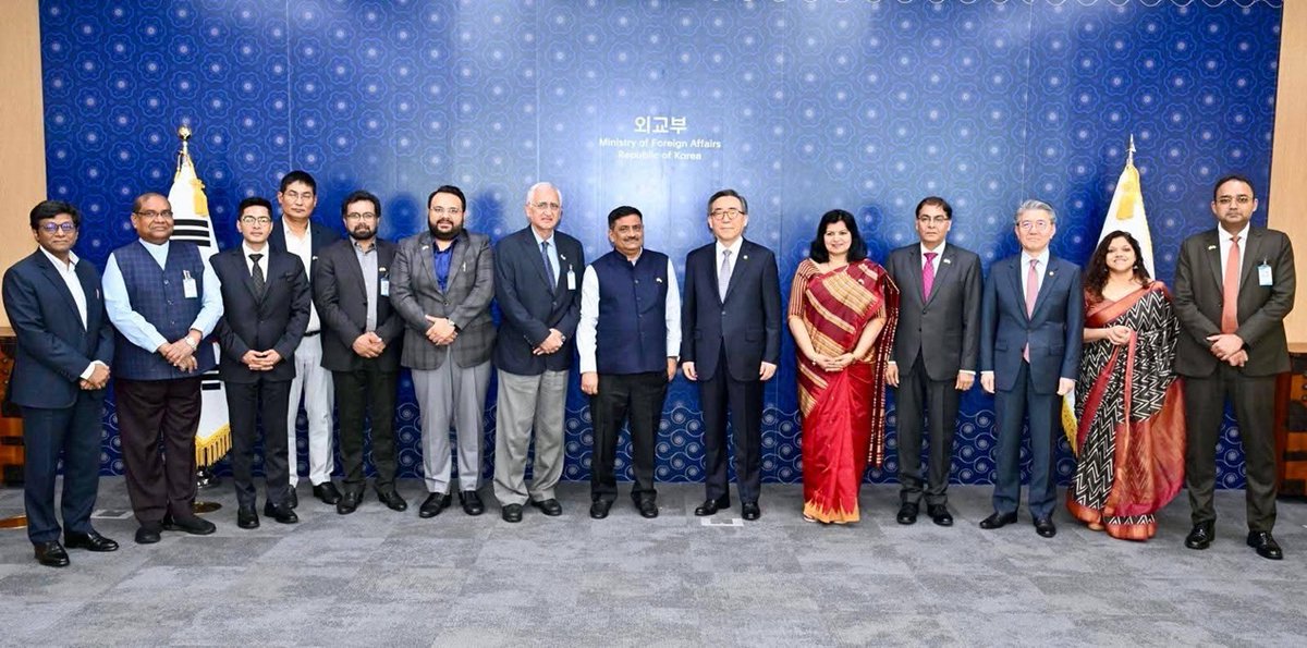VIF India (@vifindia) on Twitter photo Prof Wongi Choe's commentary presents the Korean Perspective of the India's Diplomatic campaign on #OperationSindoor which aimed to explain India's stance and rally international support to counter-#terrorism stance of 'no tolerance'.
<a href="/WongiChoe/">Wongi Choe</a>
vifindia.org/2025/june/11/N… Prof Wongi Choe's commentary presents the Korean Perspective of the India's Diplomatic campaign on #OperationSindoor which aimed to explain India's stance and rally international support to counter-#terrorism stance of 'no tolerance'.
<a href="/WongiChoe/">Wongi Choe</a>
vifindia.org/2025/june/11/N…