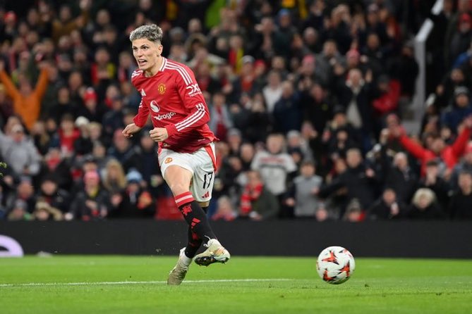 Selling Garnacho to premier league rivals for less than £70m should be a crime for United management.

Lets cash-in while we can.

#MUFC