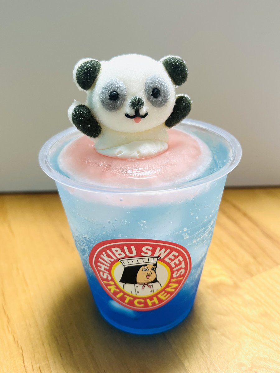 🐼の海水浴ソーダ
販売中💕@竹島水族館🐟

パンダは美味しいマシュマロ😋

<a href="/BUSON2025/">BUSON(ぶそん)</a> 
しきぶちゃんのマシュマロ
作ってくれよー

#しきぶスイーツキッチン
#しきぶちゃんキッチンカー