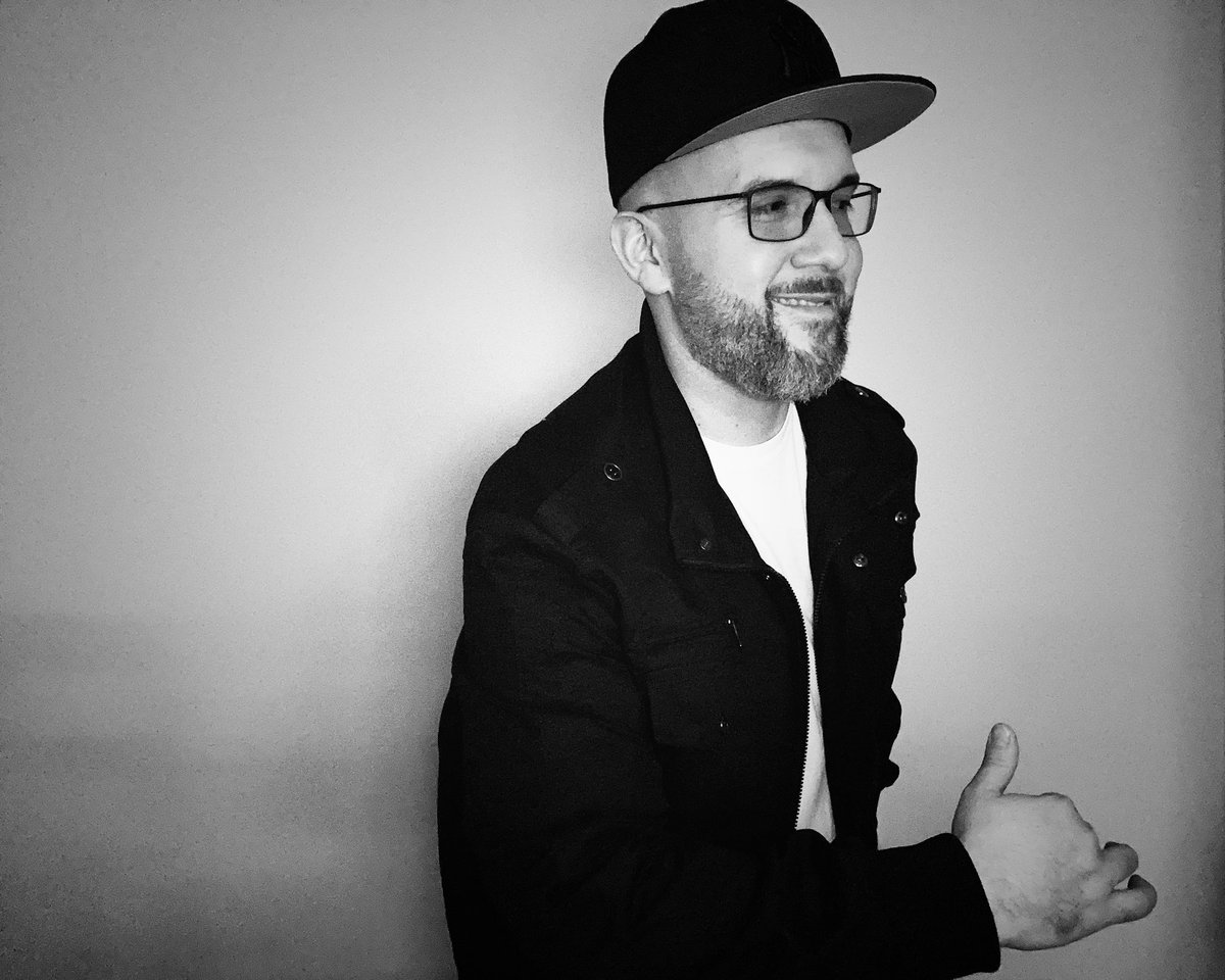 You say you’re a ten,
But don’t see the trend.
Of course you don’t bend,
Expecting an amend,
You know you’re a ten,
But you live in a pen,
I’ll say that again,
I’ll write it in pen.
Can I get an amen?
Just say when.

Nothing but an intrusion,
Of unwavering disillusion,
In your