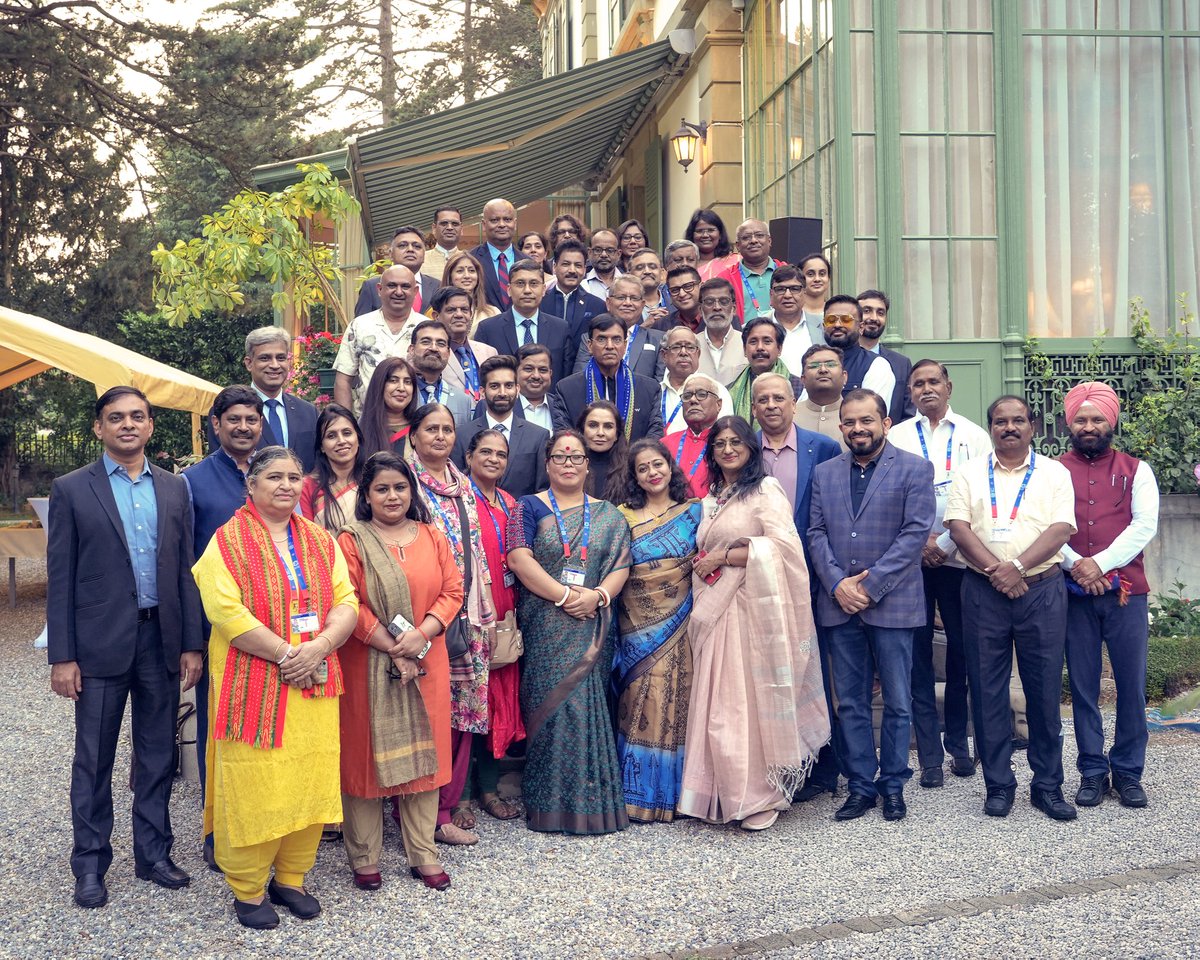 Arindam Bagchi (@abagchimea) on Twitter photo The tripartite Indian delegation to #ILC2025 at India House! Privileged to host Hon'ble Ministers <a href="/mansukhmandviya/">Dr Mansukh Mandaviya</a>, <a href="/AnilRajbharbjp/">Anil Rajbhar</a>, officials, workers and employers comprising our delegation. The tripartite Indian delegation to #ILC2025 at India House! Privileged to host Hon'ble Ministers <a href="/mansukhmandviya/">Dr Mansukh Mandaviya</a>, <a href="/AnilRajbharbjp/">Anil Rajbhar</a>, officials, workers and employers comprising our delegation.