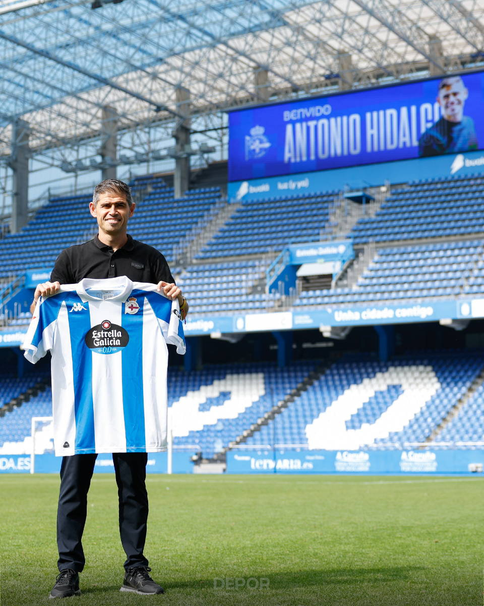 📸 Antonio Hidalgo, presentado.