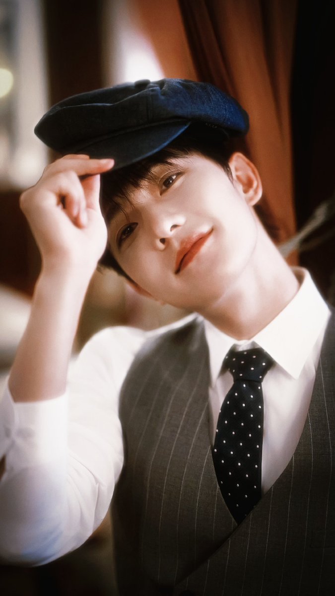 p1 สุดหล่อคนนั้น คือฉันอีกคน
p2 หล่อด้วย น่ารักด้วย 

#หยางหยาง #YangYang杨洋 #YangYang #杨洋