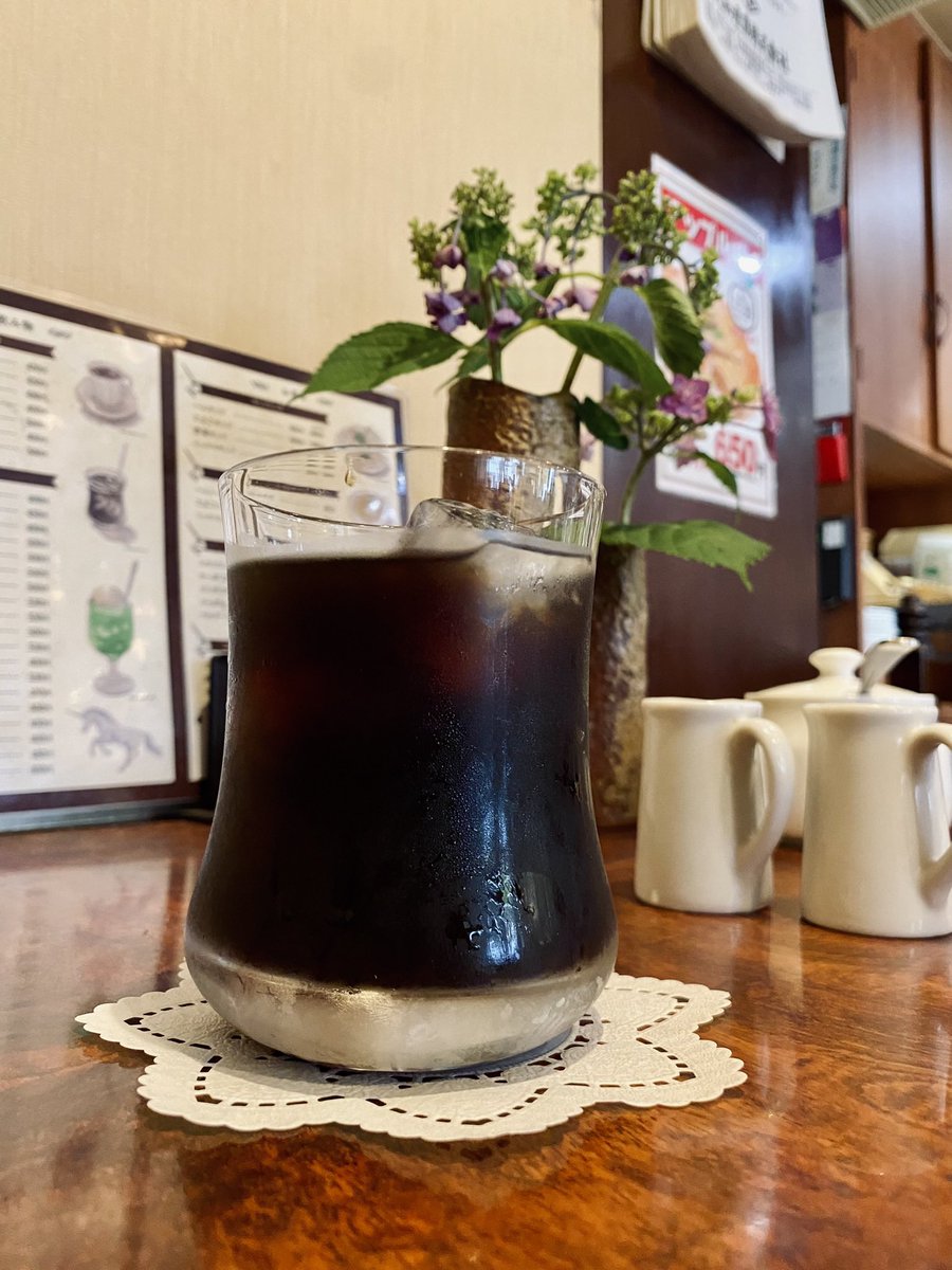 本日もお聴きいただき、ありがとうございました！✨

ご紹介した「#ユニコーン」さん、豊富なメニューの数々に目移りしてしまいます👀
たまごサンドもふわトロ食感がたまらない逸品でした！☺️

日常の忙しない音と鍋を振る音、ジャズの音色。様々な音が入り混じった中で、ごゆるりとお過ごしください✨