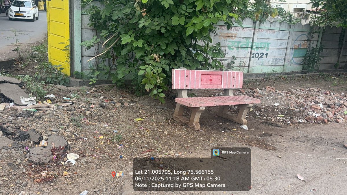 matrumangal's tweet photo. @narendramodi @narendramodi_in @AmitShah @Dev_Fadnavis @girishdmahajan @khadseraksha @SmitaWagh_ Continuous follow up finally paid. A bench is put by JMC Jalgaon at the spot where irresponsible people used to throw garbage... Thank u! https://t.co/gZq3PfVpck