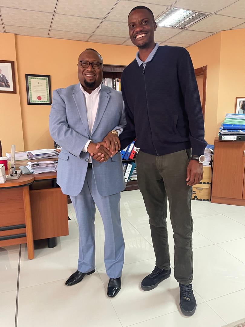 MKapyanga's tweet photo. I recently had an interaction with a man of so much wisdom, State Counsel Musa Mwenye. I was reminded by @MusaMwenye that there is alot more to learn in life. https://t.co/MxHWGLZXVE