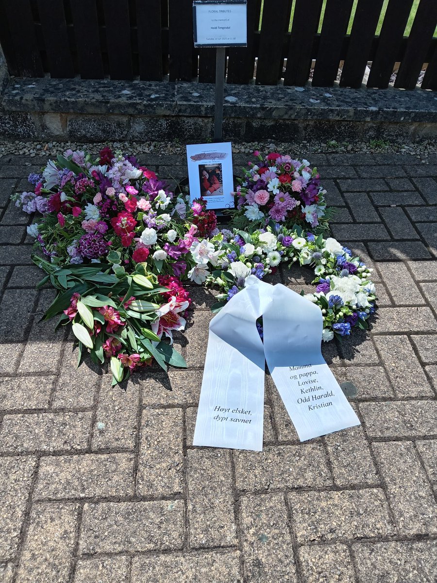 Darcblade tweet media