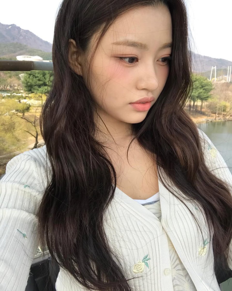 💐💬’ my boyfriend saw it first.