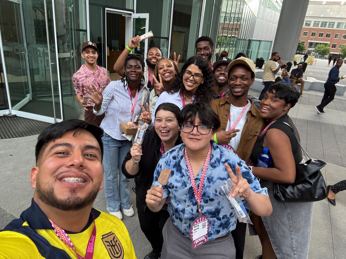 Devchicajas's tweet image. Pre-day at @RenderATL was a vibe! 🎉 Started with @Cisco  pickup + the ambassador/volunteer meetup. Grateful for all the connections—old &amp;amp; new. If you’re around, let’s link! 📸: @RogerDavidCruz  
#TechCommunity #Networking #AtlantaTech #RenderATL2025