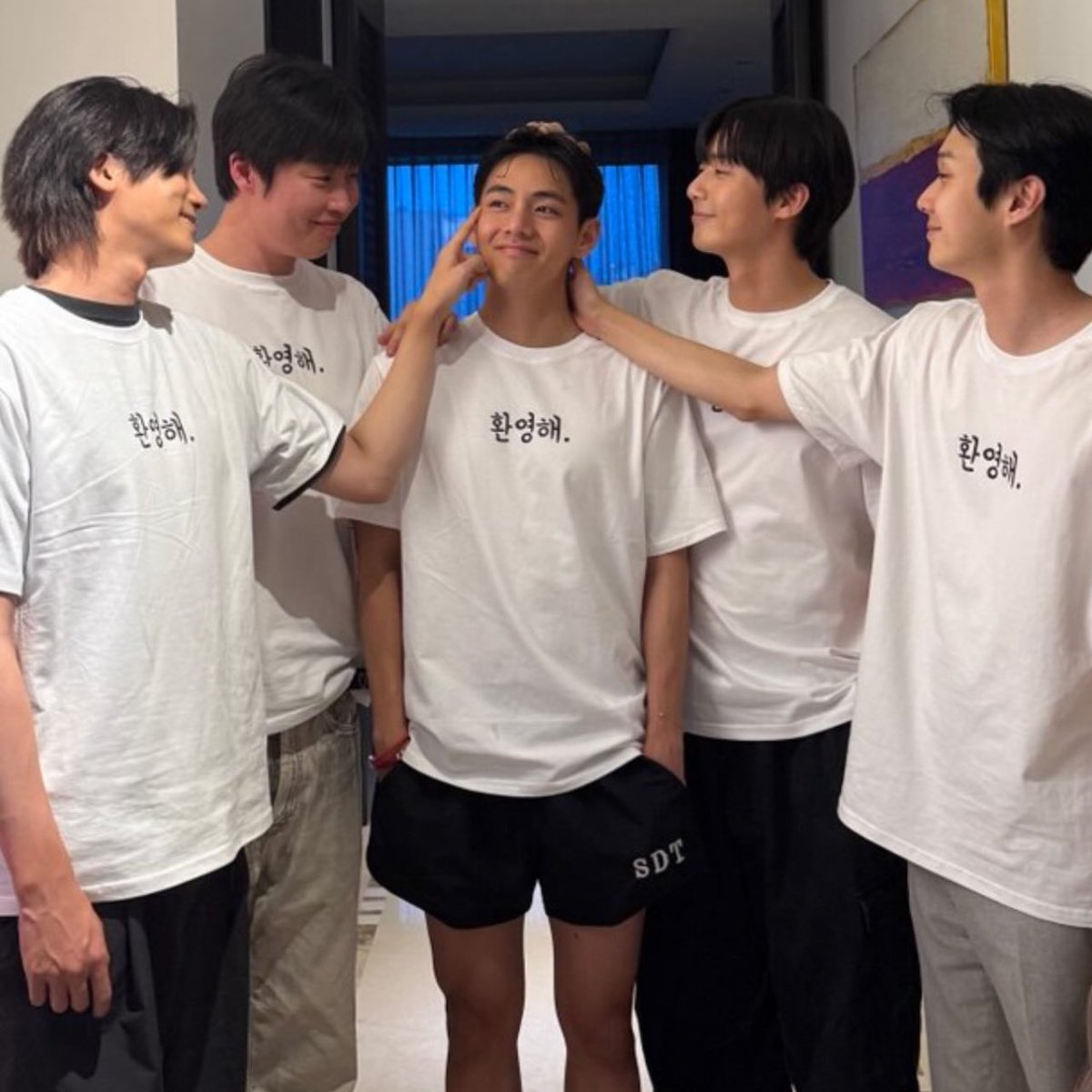 kookvtwins's tweet photo. 2023                                                           2025 https://t.co/pjgVH8wiyb
