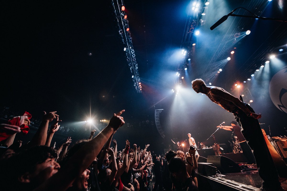 RIZE (@rize_official) on Twitter photo RIZE LIVE TOUR 2025 "NOLU"
-EXTRA SHOW-
2025.06.04. at KT Zepp Yokohama
<a href="/ozrosaurus045/">OZROSAURUS</a>
<a href="/Jesse_McFaddin/">Jesse McFaddin</a>
<a href="/KanekoNobuaki/">金子ノブアキ Official</a>
<a href="/kenken_RIZE/">KenKen</a>
<a href="/AstroGuitar_Rio/">Rio / AstroGuitar</a>
E.D.O.(Shen(Def Tech), SONSHI MC, Saga, GUTCH SCIENCE)
photo by <a href="/cherrychillwill/">cherrychillwill</a>
#RIZE
#NOLU RIZE LIVE TOUR 2025 "NOLU"
-EXTRA SHOW-
2025.06.04. at KT Zepp Yokohama
<a href="/ozrosaurus045/">OZROSAURUS</a>
<a href="/Jesse_McFaddin/">Jesse McFaddin</a>
<a href="/KanekoNobuaki/">金子ノブアキ Official</a>
<a href="/kenken_RIZE/">KenKen</a>
<a href="/AstroGuitar_Rio/">Rio / AstroGuitar</a>
E.D.O.(Shen(Def Tech), SONSHI MC, Saga, GUTCH SCIENCE)
photo by <a href="/cherrychillwill/">cherrychillwill</a>
#RIZE
#NOLU