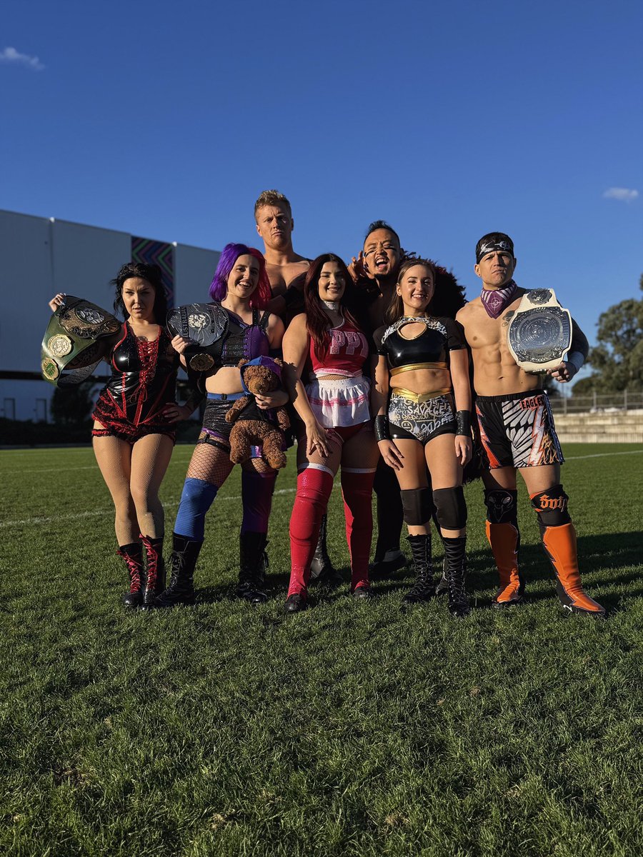 CHEVS (@charlievanspro) on Twitter photo WEST TIGERS PHOTO DAY!
<a href="/PWAaustralia/">PWA Black Label</a> are proud sponsors and supporters of the <a href="/WestsTigers/">Wests Tigers</a> NRLW team! ๐งก WEST TIGERS PHOTO DAY!
<a href="/PWAaustralia/">PWA Black Label</a> are proud sponsors and supporters of the <a href="/WestsTigers/">Wests Tigers</a> NRLW team! ๐งก