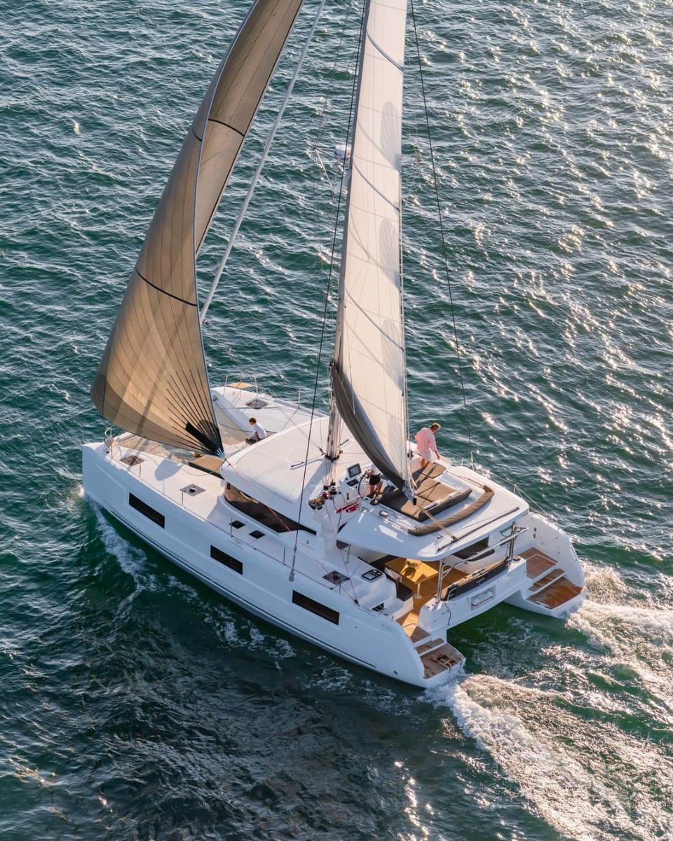 When space, silence &amp; power matter – Integrel delivers.
Read about one Lagoon 46 owner who installed a dual E-Power system, enabling a generator-free lifestyle. The family now cruises Europe with true autonomy—no noise, no fumes &amp; no need for shore power

integrelsolutions.com/installation-d…