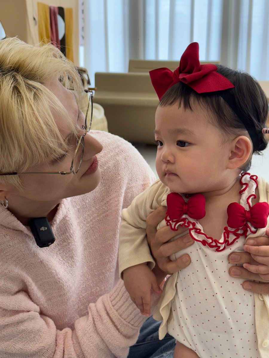 dbsxor2978's tweet photo. 끄아아ㅏ 아가와 영이 조합 너무 조아ㅜㅜ https://t.co/D7px0lgMd9