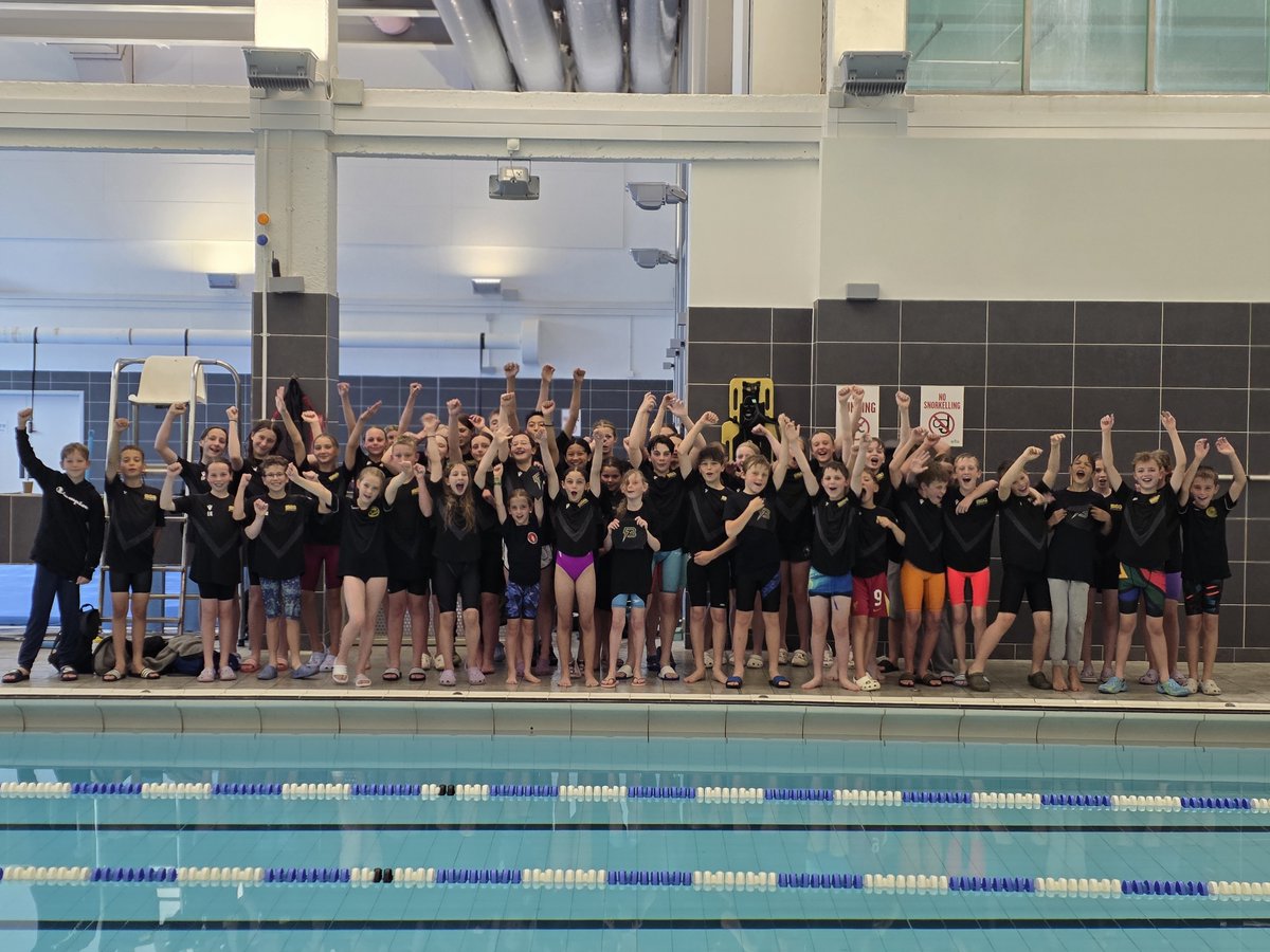 We had round 2 of Junior league (doubled up as the Dave Bryant Memorial Gala) and wow did the kids swim well!! Some phenomenal times, great racing and lots of smiles throughout. We will have to wait a couple of weeks to find out the National rankings for the teams.