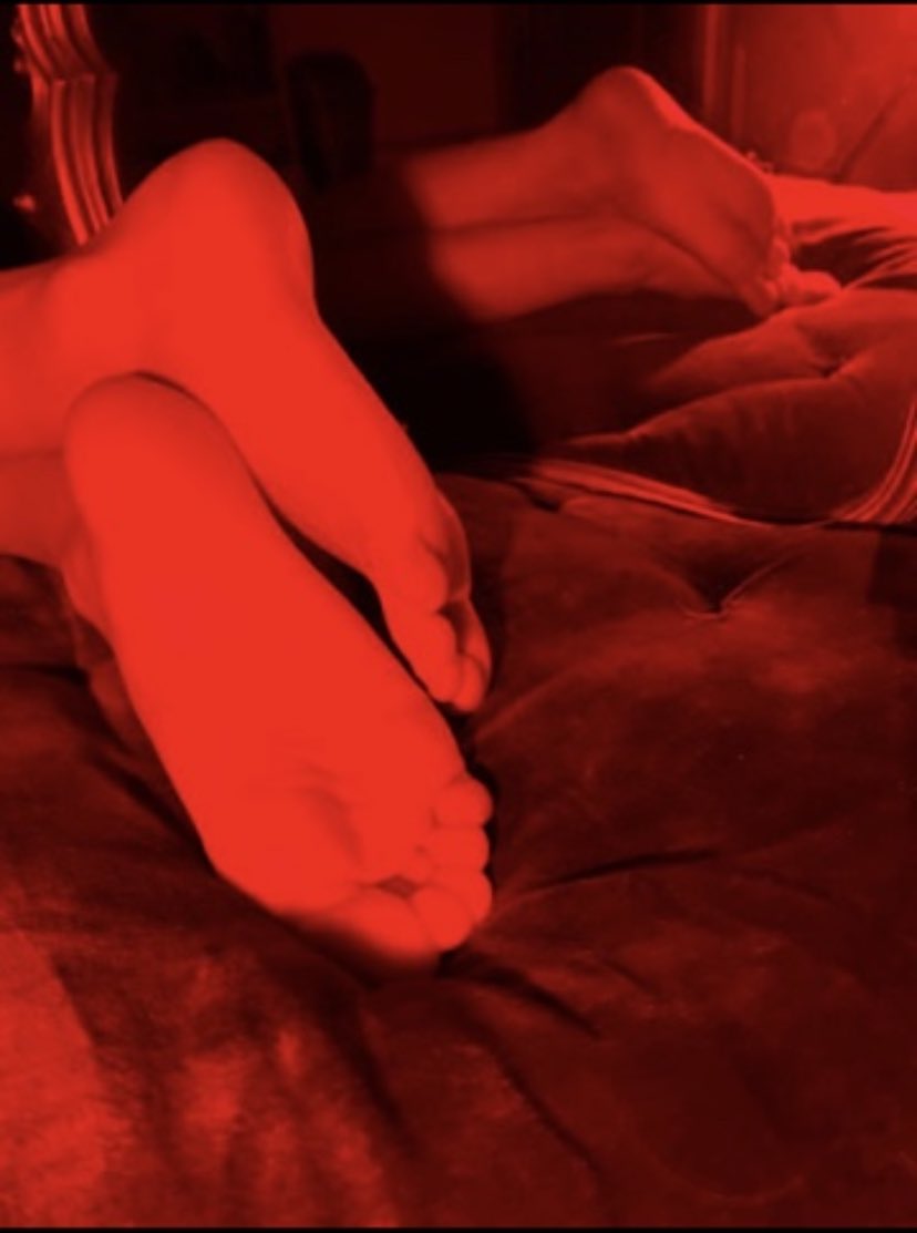 #MYMgirl #feetlovers #FRENCHIE