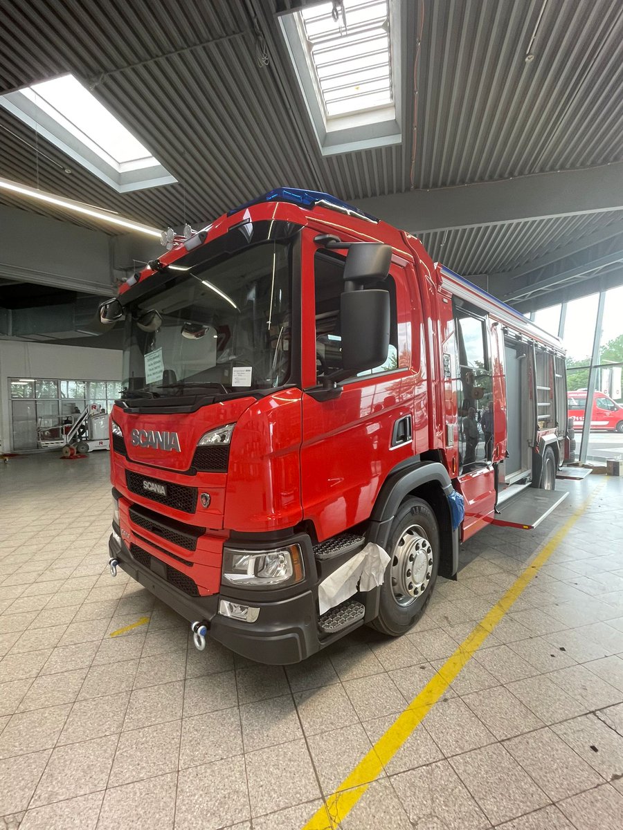 Twan Langenhuizen (@twanlangenhuiz1) on Twitter photo Onderweg naar Wenen en dan door naar Linz. <a href="/marinebrandweer/">Korps Marinebrandweer</a> <a href="/RosenbauerGroup/">Rosenbauer Group</a> <a href="/KenbriNL/">Kenbri Fire Fighting</a> Onderweg naar Wenen en dan door naar Linz. <a href="/marinebrandweer/">Korps Marinebrandweer</a> <a href="/RosenbauerGroup/">Rosenbauer Group</a> <a href="/KenbriNL/">Kenbri Fire Fighting</a>