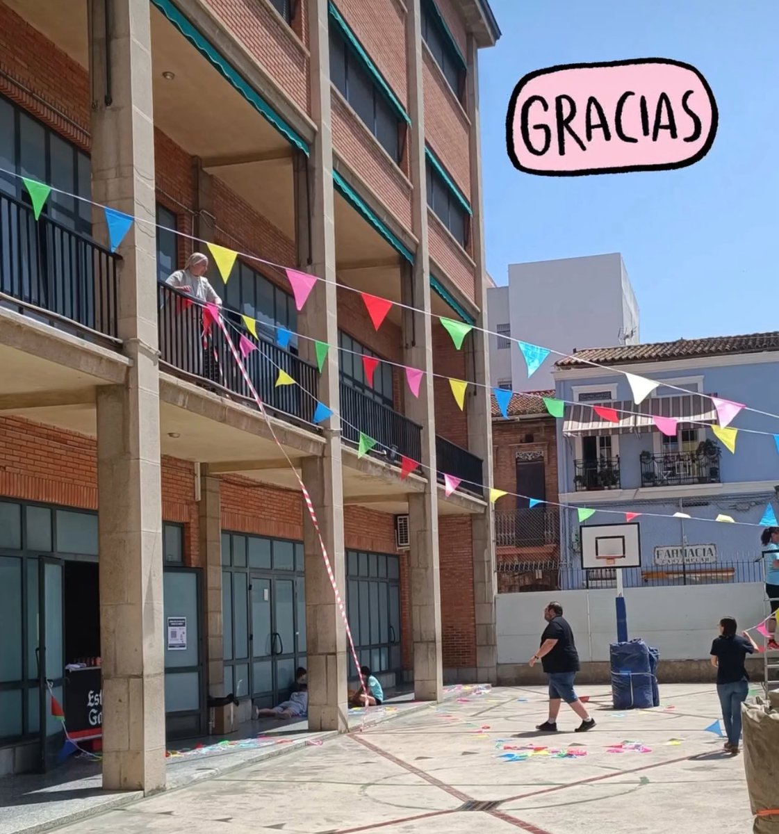 ¡Este fin de semana la fiesta de la familia fue todo un éxito! Agradecemos la asistencia y colaboración de tantas familias. Gracias al AMAPA por tanto esfuerzo y trabajo