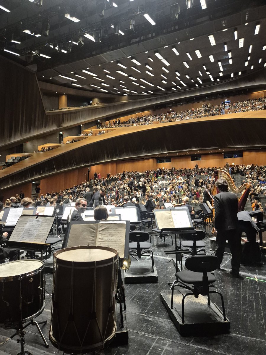 .<a href="/londonsymphony/">London Symphony Orchestra</a> in Florence! 13th concert on thos tour.
