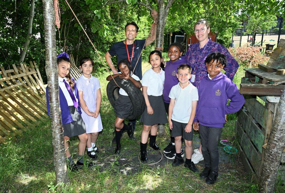 Local school support new biodiversity sculpture coming to The Poppies
kentnews.online/local-school-s…