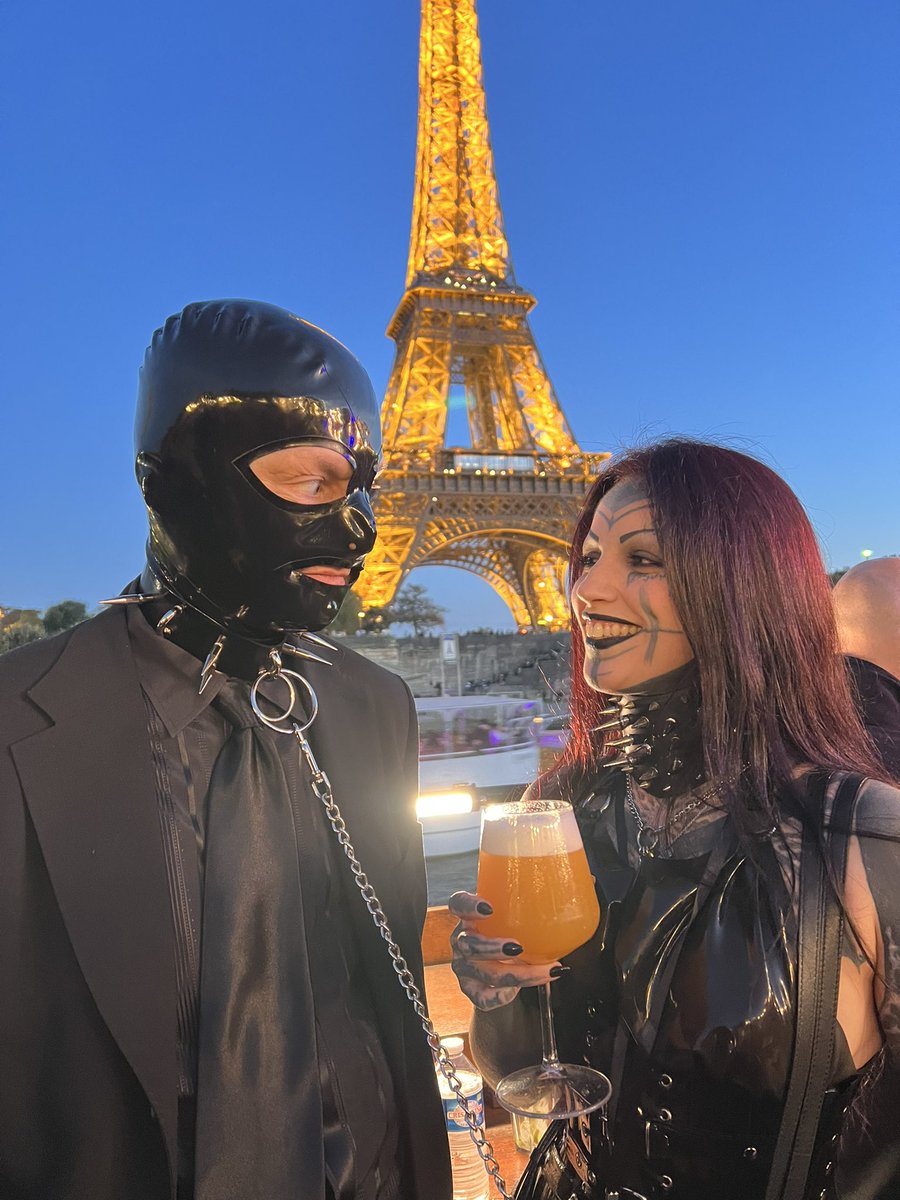 <a href="/lunatikasm2/">Mistress Lunatika</a> 
Please join me in showing appreciation and devotion to the Mistress Lunatika of the Dark arts. Let Mistress become medieval with you. We adore You 🧎 🙏 👑 🌹 🌹 🌹