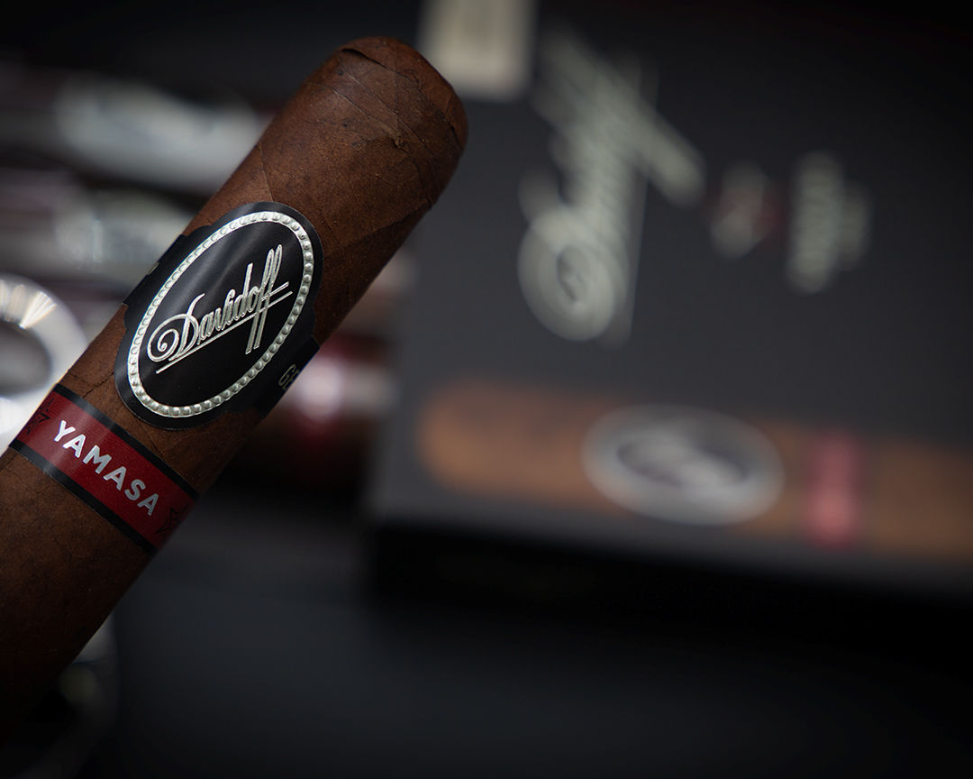 Die Yamasá-Serie, von Davidoff, ein florierendes Geschmackserlebnis, das den Pioniergeist ihres Schöpfers widerspiegelt. 

👉 Jetzt kaufen 👉 t1p.de/rw9a9

#PaulBuggeCigars #PaulBugge #ZigarrenShop #DavidoffYamasa #Pioniergeist #DavidoffZigarren #DavidoffCigars