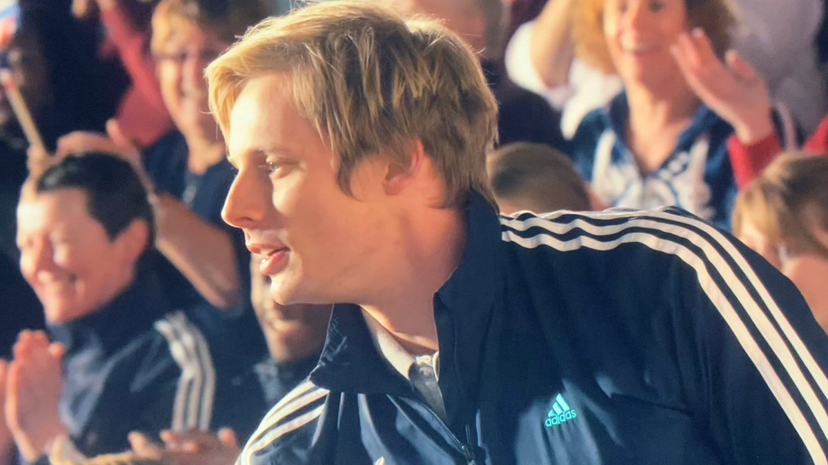 CMagnumfan's tweet photo. #BradleyJames as #Carl in #FastGirls 2013
#myscreensavers https://t.co/3aeTMkuHNg