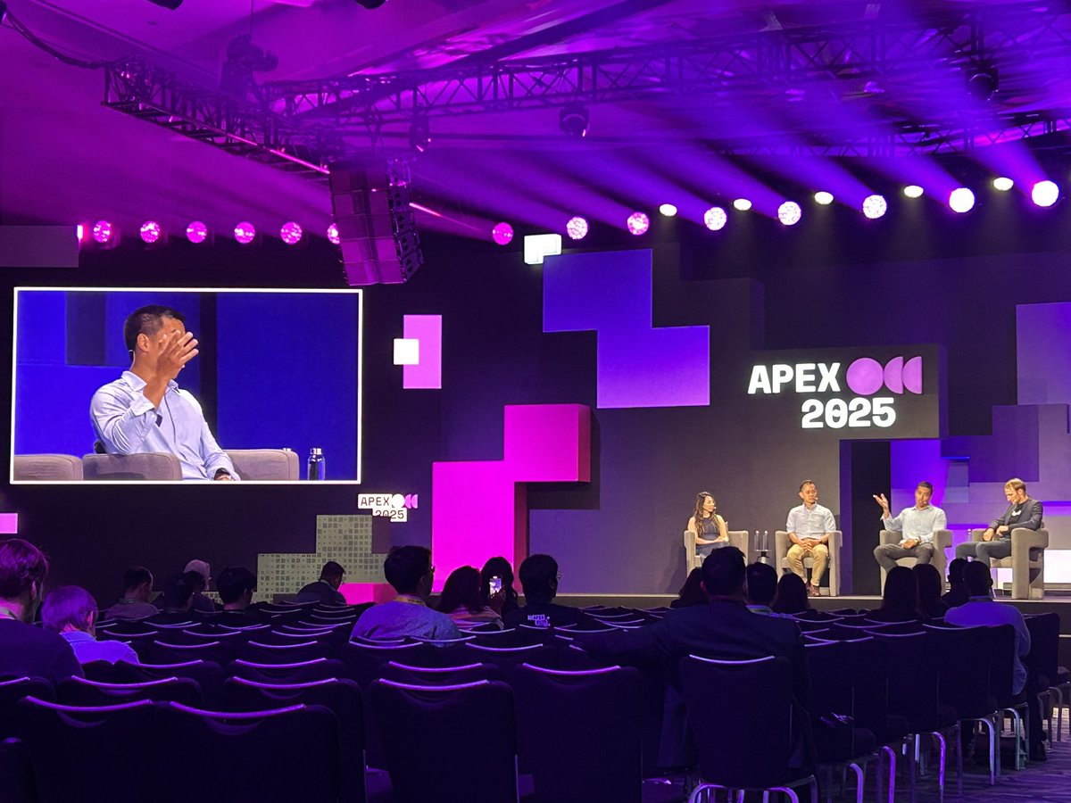 Elston (@elston_ethlas) on Twitter photo Best summary of the state of crypto: “Trends are a distraction, and we can’t run away from revenue fundamentals”
- <a href="/linfluence/">Alexander Lin</a> Best summary of the state of crypto: “Trends are a distraction, and we can’t run away from revenue fundamentals”
- <a href="/linfluence/">Alexander Lin</a>
