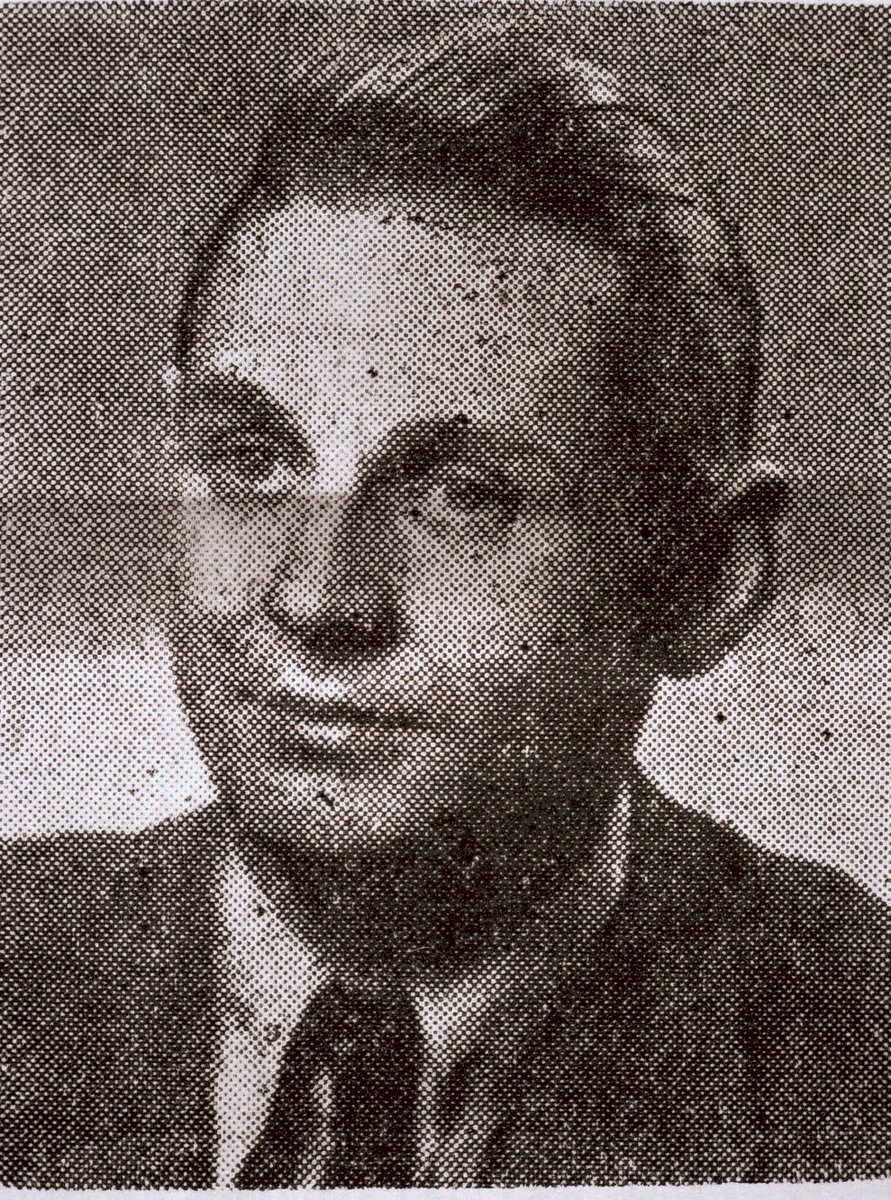 12.07.1944|Czesław Gaweł, prisoner no. 4199 escaped from #Majdanek. He stole a uniform from the locker of the camp casino overseer. Disguised as a high ranking SS-man he walked out of the camp. Learn more about his daring escape here: tinyurl.com/4vpsb3nk