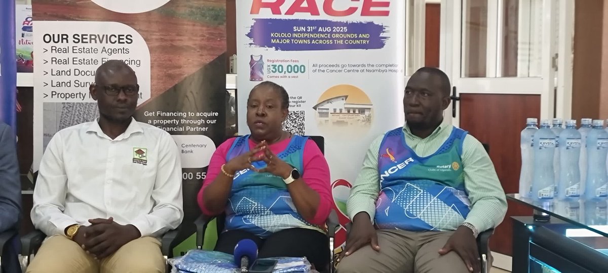 UgRotaryCancerP's tweet image. .@BakaimaGroup joins #CancerRunUg25 in the fight against cancer with a generous purchase of 150 kits worth of 4.500.000Ugx (Four Million Five hundred thousand Uganda Shillings ) ,100 bags of cement &amp;amp; land title for lucky winner at ruffle aimed at raising cancer awareness and the…