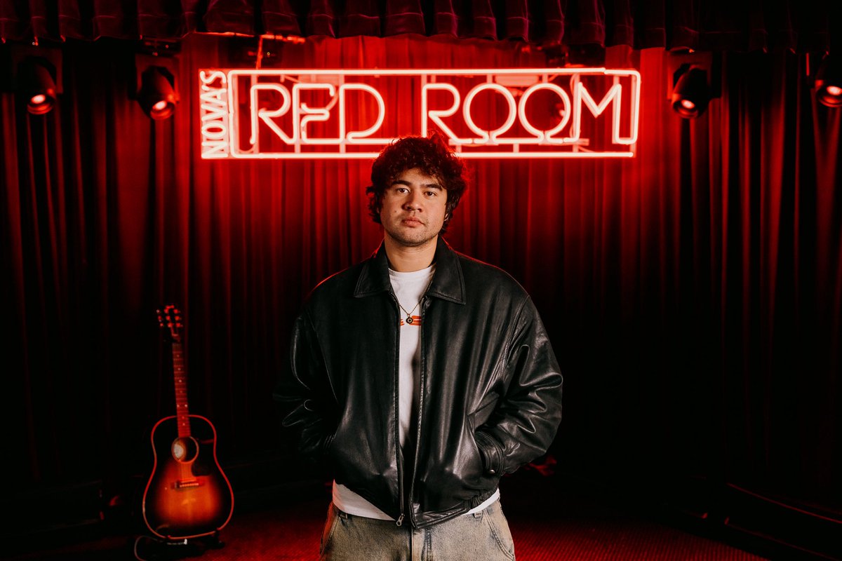 Nova 96.9 (@nova969) on Twitter photo It’s going to be a very special night.
<a href="/Calum5SOS/">Calum Hood</a> live in Nova’s Red Room ❤️
(📸 : Jess Gleeson)
#NovasRedRoom #CalumHood It’s going to be a very special night.
<a href="/Calum5SOS/">Calum Hood</a> live in Nova’s Red Room ❤️
(📸 : Jess Gleeson)
#NovasRedRoom #CalumHood