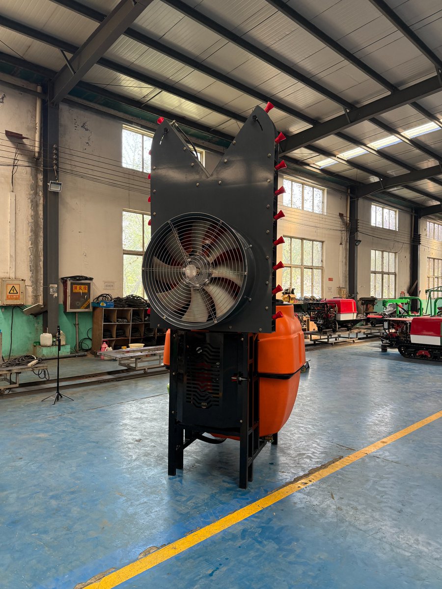 WangYanyu10's tweet image. tractor mounted PTO shaft drive garden sprayer with high tower  
#sprayer #atomizer #tractorsprayer #tractormountedsprayer #mountedsprayer
#trailersprayer #fruitsprayer #orchardsprayer #vineyardsprayer #pecansprayer #walnutsprayer
