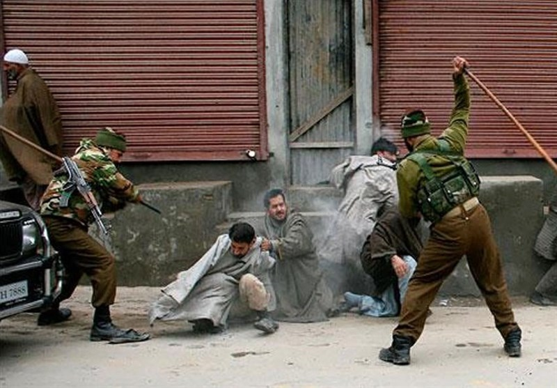 IslooInsider's tweet photo. 🔰 بھارت اپنے اندرونی مظالم جیسے کشمیر میں بربریت، آسام میں شورش اور نکسل بغاوت سے توجہ ہٹانے کے لیے پاکستان پر الزامات لگاتا ہے۔
یہ پرانا بھارتی حربہ اب بےاثر ہو چکا ہے۔
#KashmirUnderSiege #IndianOppression #DiversionTactics https://t.co/KALGJMCi5W