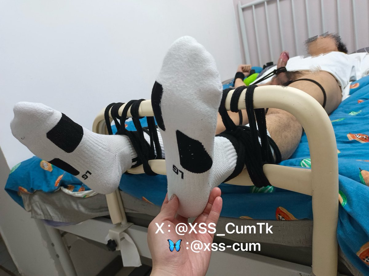 要给手买保险的小神手 (@xss_cumtk) on Twitter photo 真不愧是钻石男高,居居就是硬,说想要被榨干,那就满足他,送给他成人的第一份大礼😝 真不愧是钻石男高,居居就是硬,说想要被榨干,那就满足他,送给他成人的第一份大礼😝