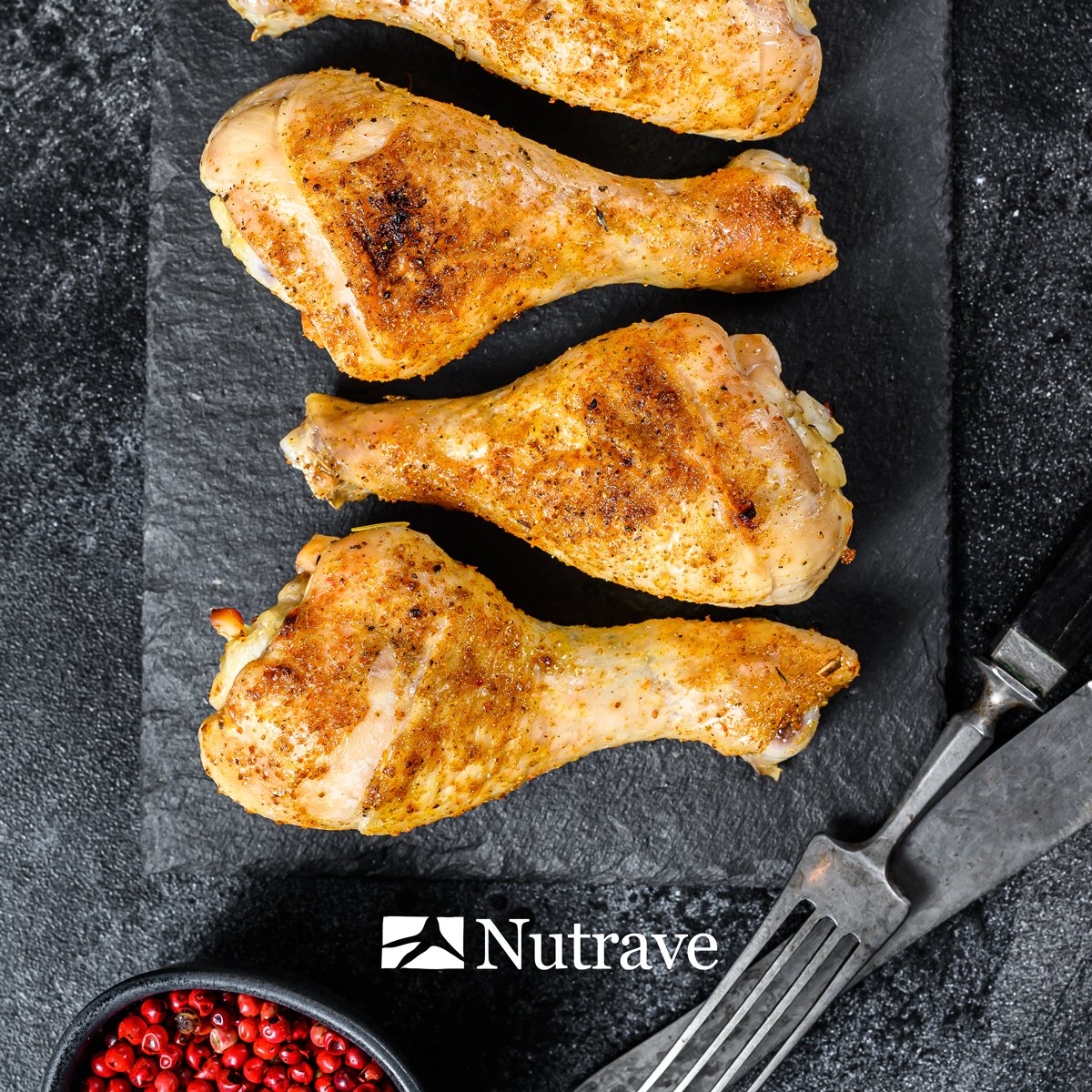 🔥 Crujientes por fuera, jugosos por dentro… así son nuestros jamoncitos de #pollo 🐔
Ideales para el #horno, la parrilla o la sartén.
¿Listo para disfrutar del sabor más tierno?