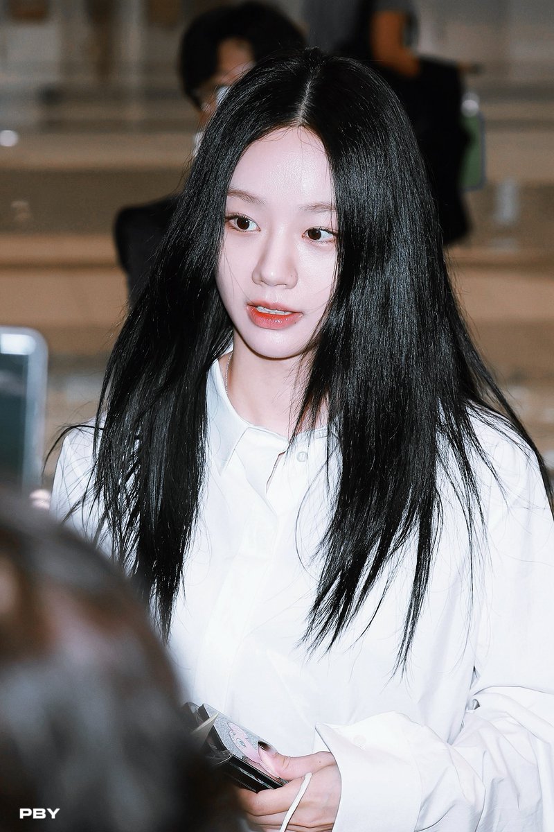 pby_0609Hyeri's tweet photo. 25.6.11 김포국제공항 🛫  ②
姐姐出发去日本啦

#이혜리 #혜리 #Hyeri @hyeriherihey https://t.co/qPj5X2Fq0p