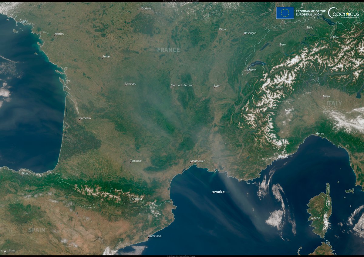 🌍 On 9 June, smoke from 🇨🇦 Canadian wildfires was seen drifting over 🇫🇷 France - including Normandy, Brittany &amp; Provence - after crossing the Atlantic.

🛰️ #ImageOfTheDay captured by #Sentinel3, the plume is visible from space. #CopernicusEU &amp; #CAMS monitor air quality.