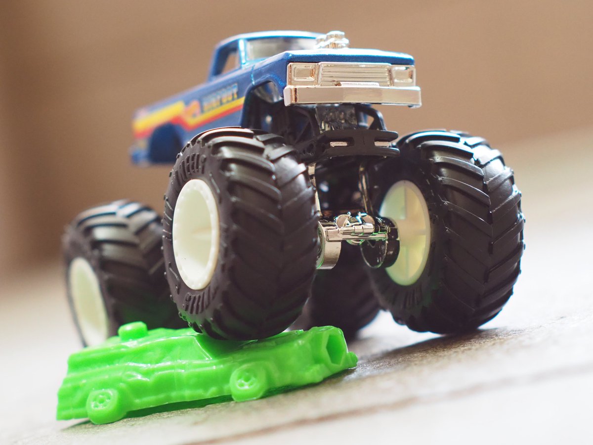 Grasshopper_001's tweet photo. my best Bigfoot🚙💨😍👌
#Hotwheels #ホットウィール https://t.co/QM11GTsdsK