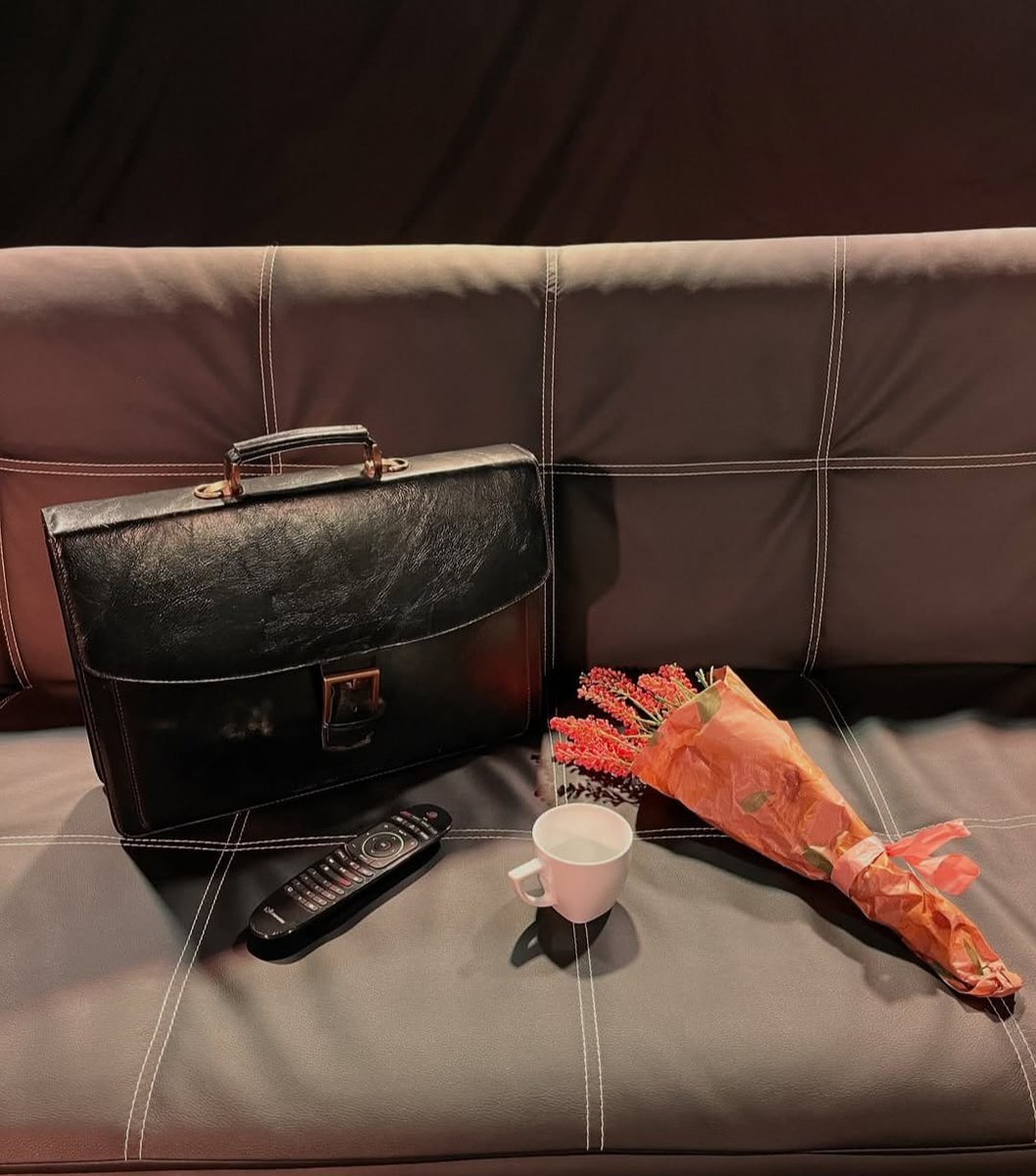 REINALDO:
Divertido y detallista, con los pies en la tierra y con un alma forjada a la antigua.

¿Quieres saber más?. #LoQueQuedaDeTiYDeMi

Jueves 12 y Viernes 13 de junio de 2025
20:30 horas
Zálatta Espacio Escénico

#ViveElTeatro #ESTRENO