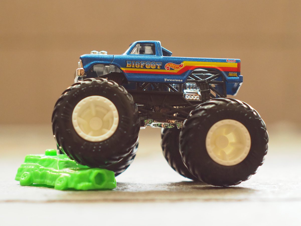 Grasshopper_001's tweet photo. my best Bigfoot🚙💨😍👌
#Hotwheels #ホットウィール https://t.co/QM11GTsdsK